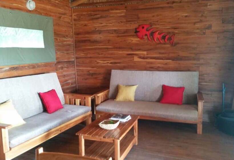 酒店 Pura Vida Lodge