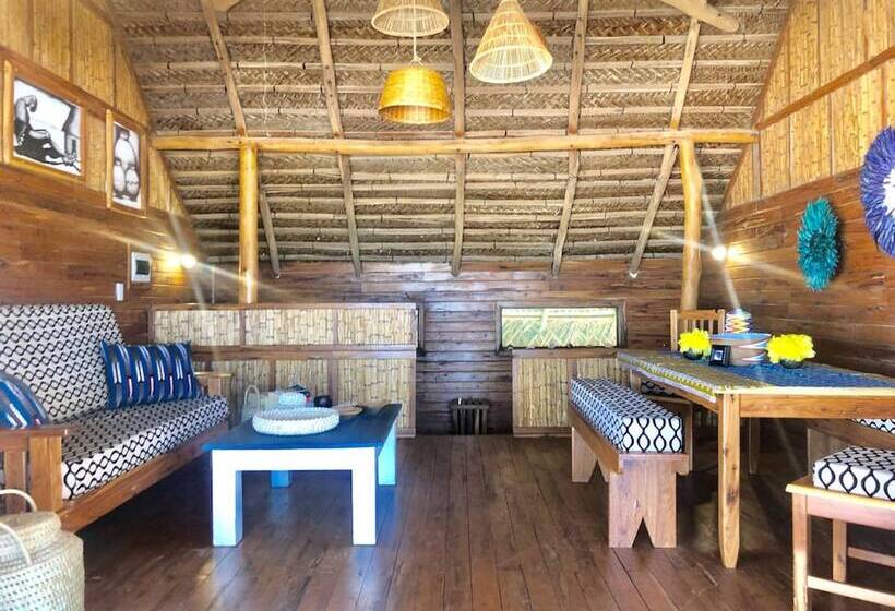 酒店 Pura Vida Lodge