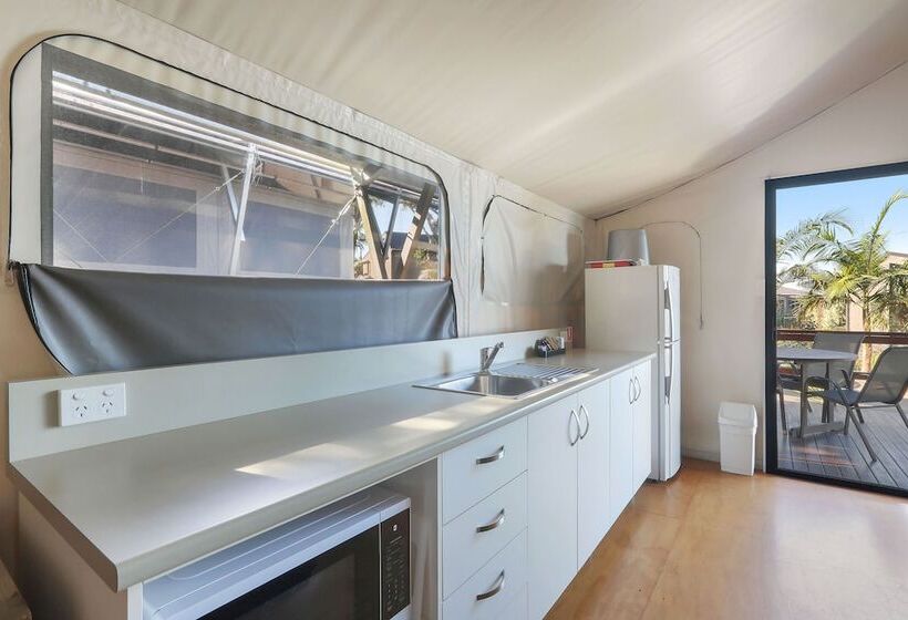 فندق Reflections Bonny Hills   Holiday Park