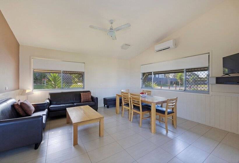 فندق Reflections Bonny Hills   Holiday Park