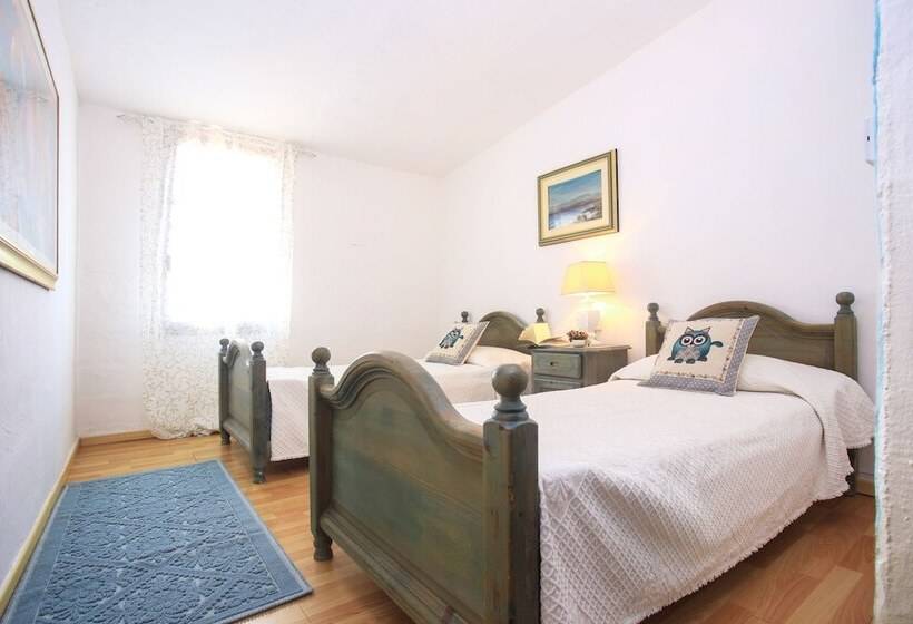 فندق Ristorante S'astore