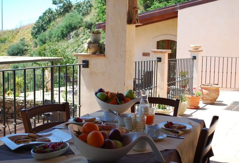 乡村酒店  Agunì Agriturismo & Locanda