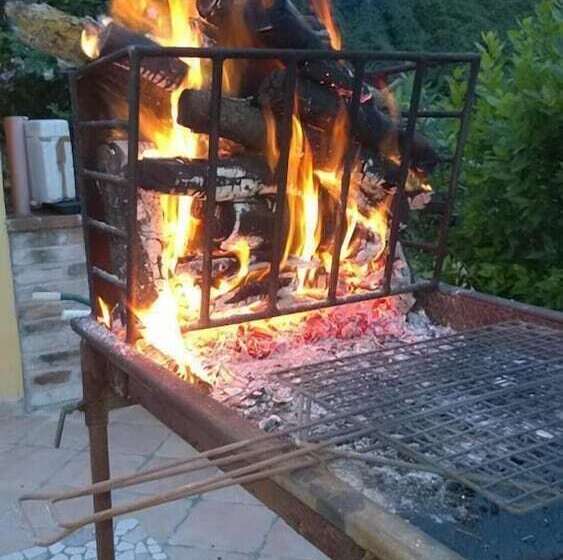 乡村酒店  Colle Indaco Country House & Wellness