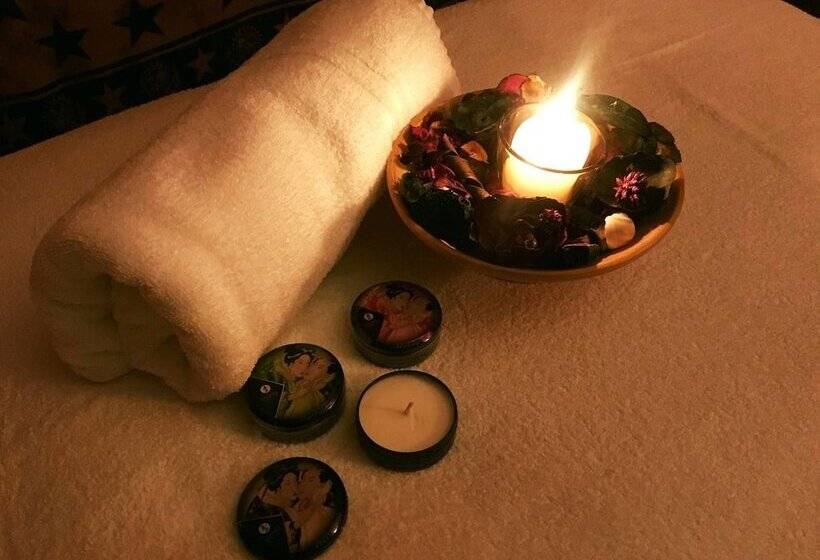 乡村酒店  Colle Indaco Country House & Wellness