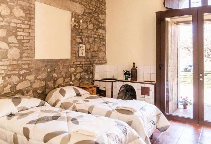 فندق ريفى Masseria Salecchia