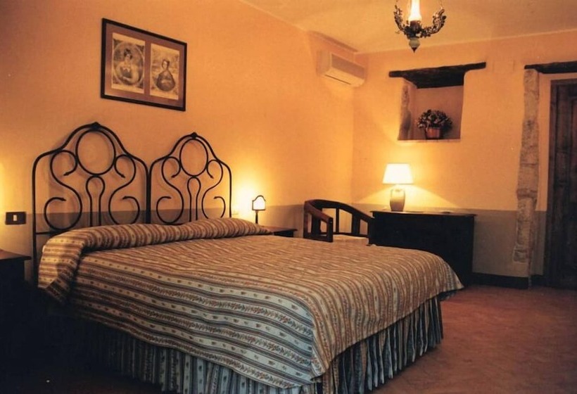 בית מלון כפרי Villa Pardi