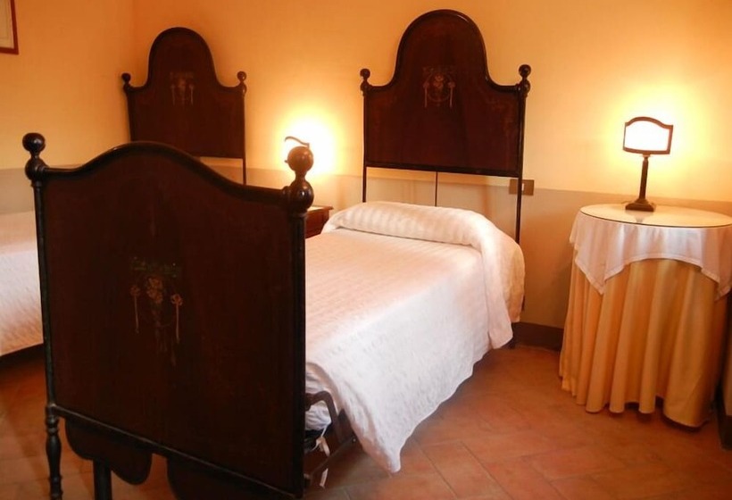 בית מלון כפרי Villa Pardi