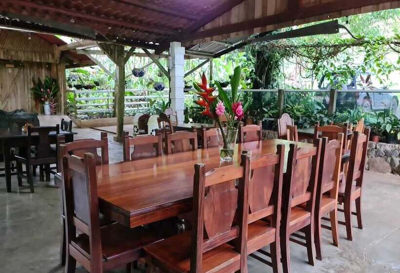 酒店 Santa Maria Volcano Lodge