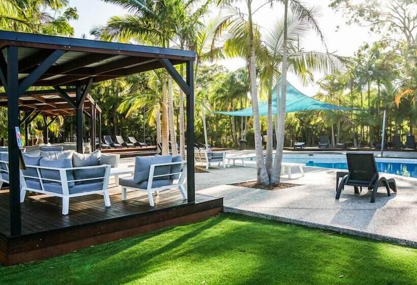 בית מלון כפרי Solitary Islands Resort