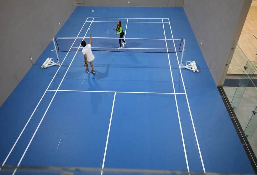 Hotel The Emerald Club