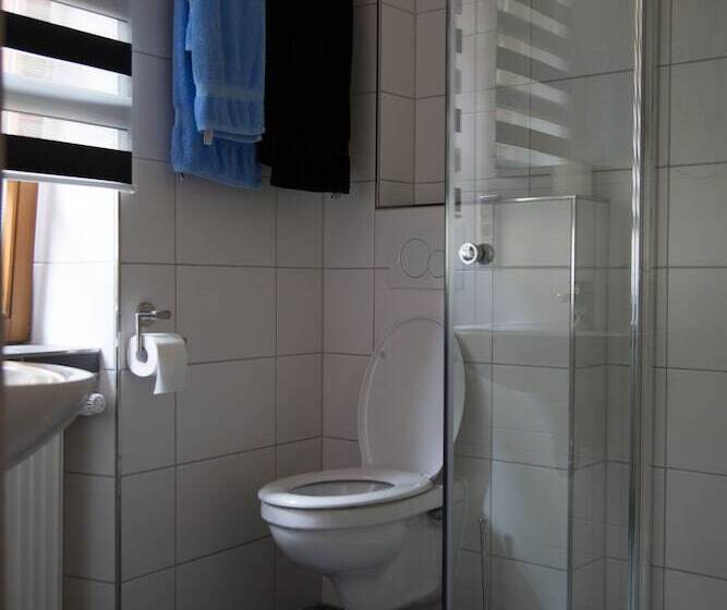 酒店 Zur Dorfschänke