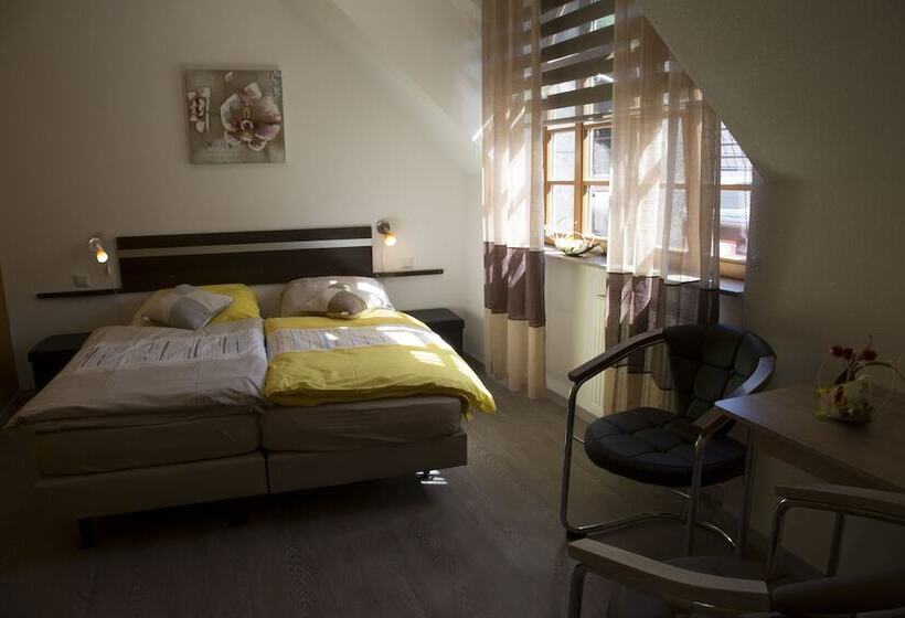 酒店 Zur Dorfschänke