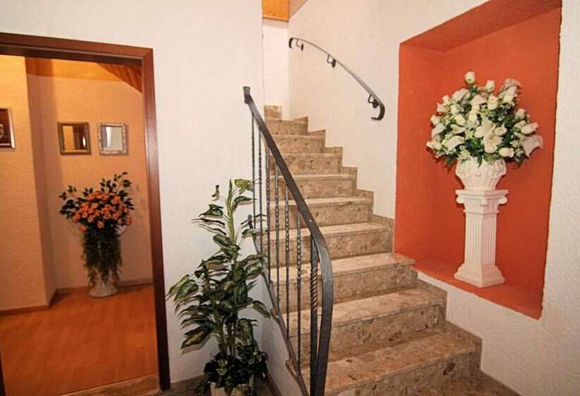 酒店 Zur Dorfschänke