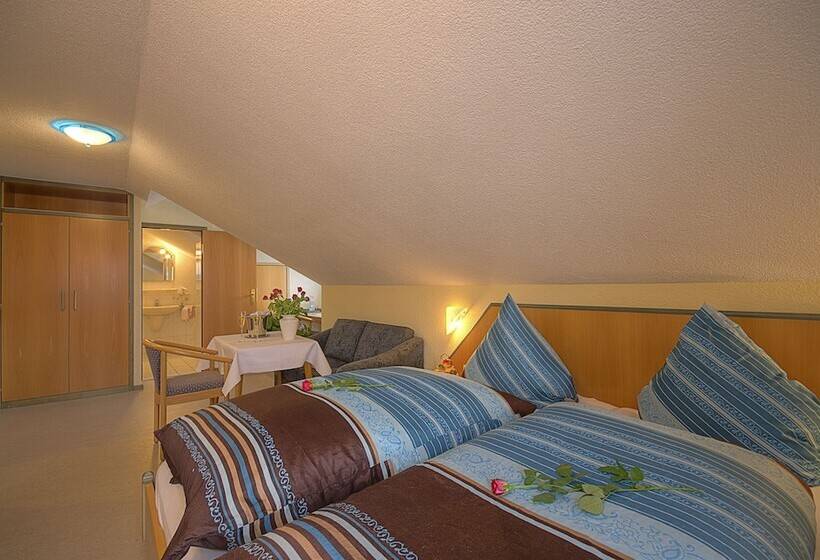 Landhotel Zum Goldenen Kreuz