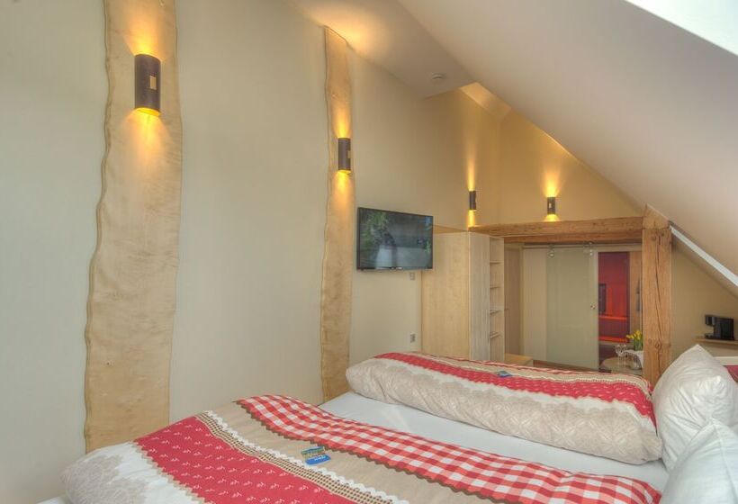 Landhotel Zum Goldenen Kreuz