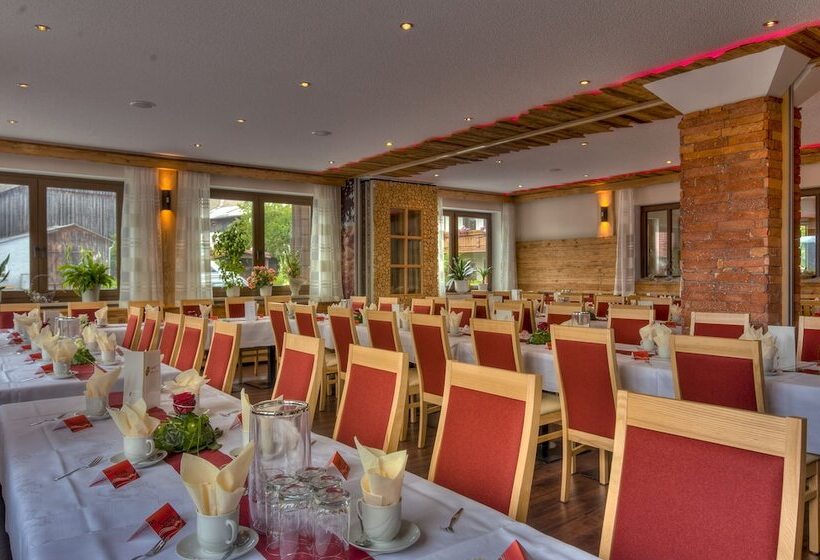 Landhotel Zum Goldenen Kreuz