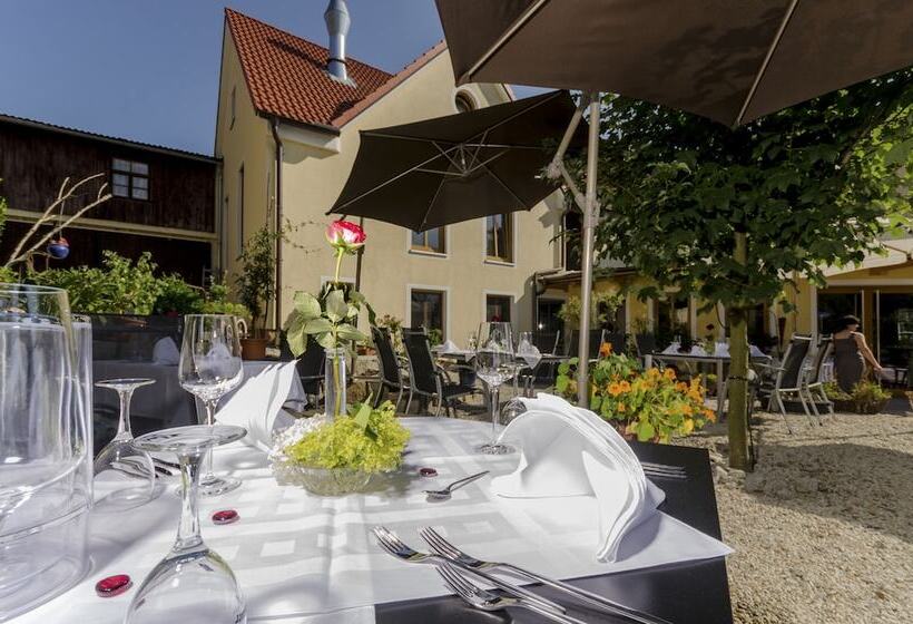 Landhotel Zum Goldenen Kreuz