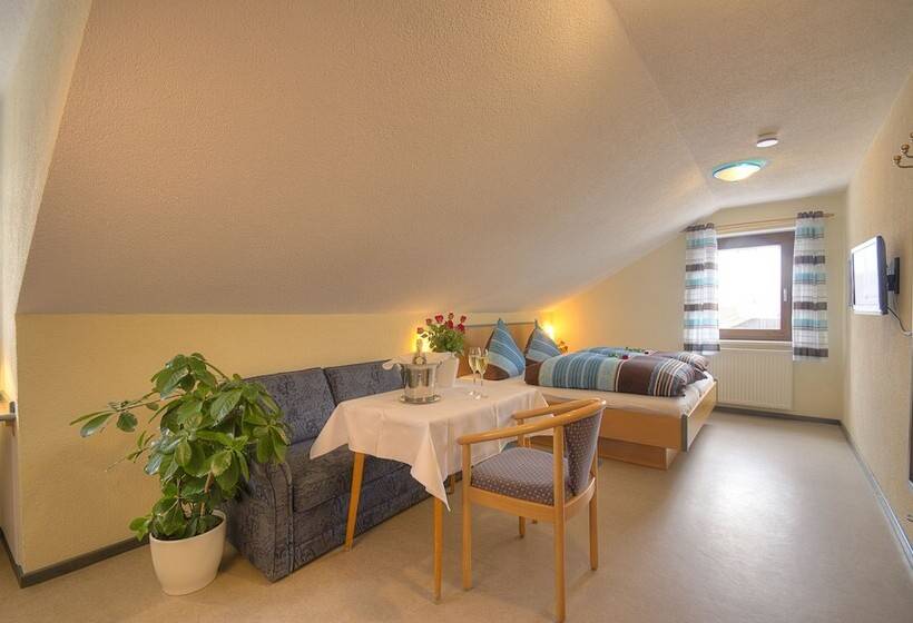 Landhotel Zum Goldenen Kreuz