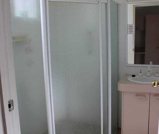 מוטל Mid Coast Motor Inn