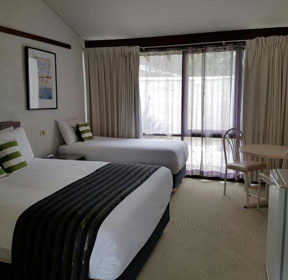 فندق على الطريق The Apple Inn