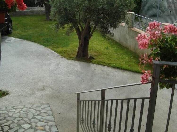 פנסיון A Due Passi Dal Mare