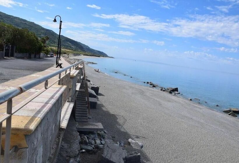 פנסיון A Due Passi Dal Mare