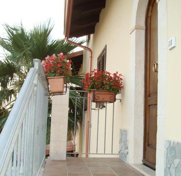 פנסיון A Due Passi Dal Mare