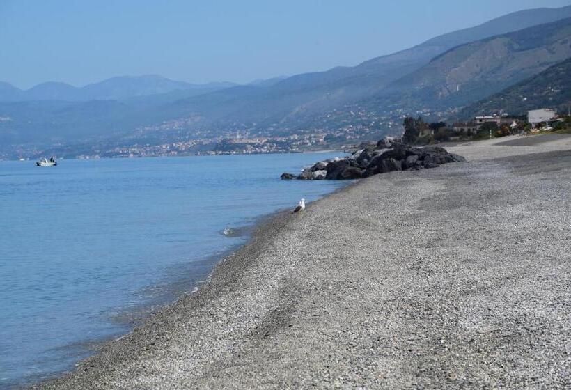 פנסיון A Due Passi Dal Mare