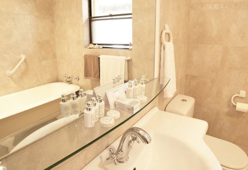 膳宿费 Beauchamp House