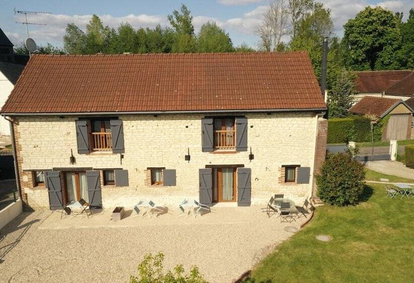 Пансион Chambres D'hôtes Le Clos Poli