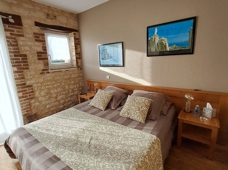 Пансион Chambres D'hôtes Le Clos Poli