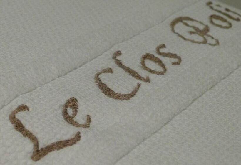 Пансион Chambres D'hôtes Le Clos Poli