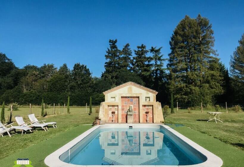 ペンション Château De Chambiers