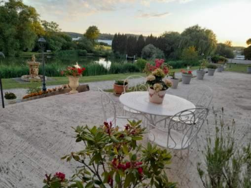 بنسيون Domaine De Lardoisière