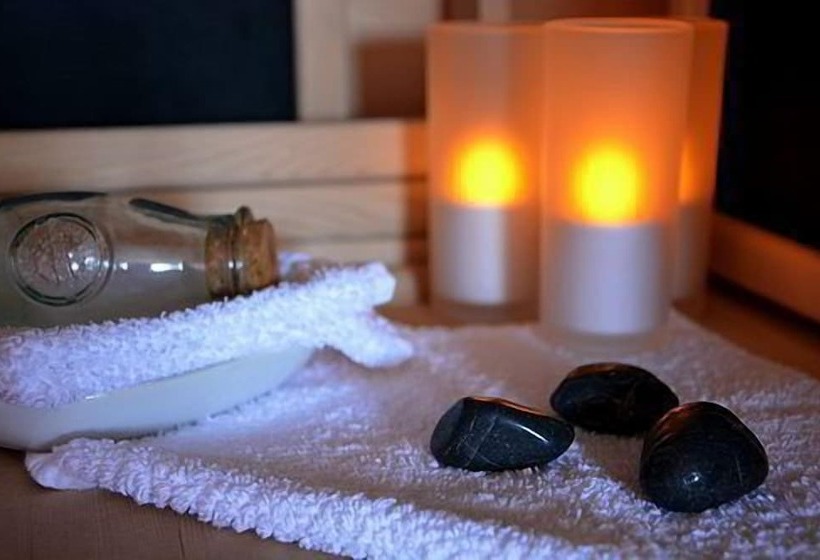 بنسيون Domaine Des Ormeaux