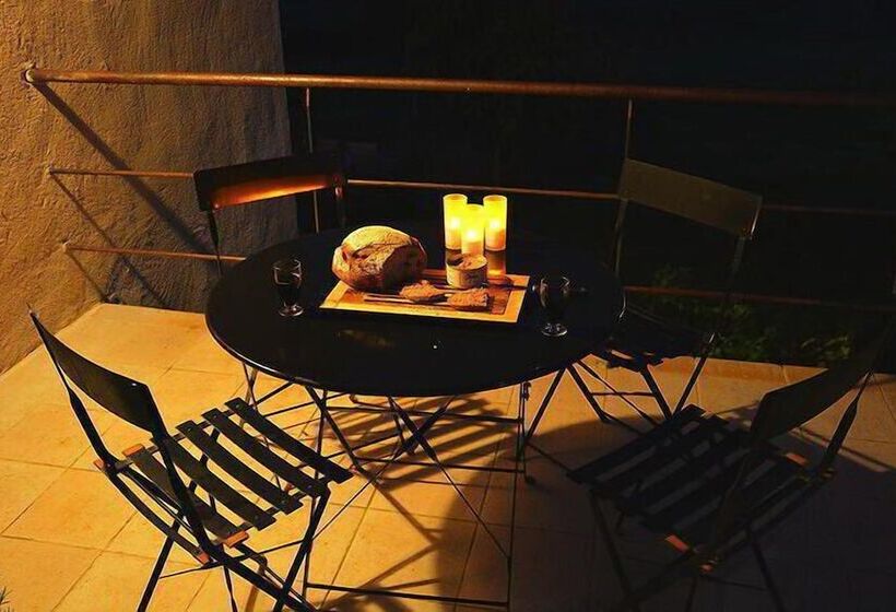 بنسيون Domaine Des Ormeaux