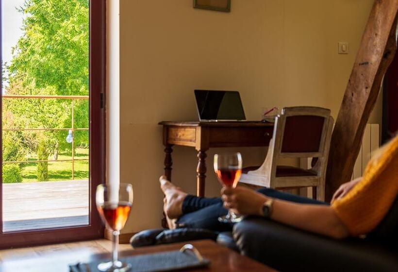 بنسيون Domaine Des Ormeaux