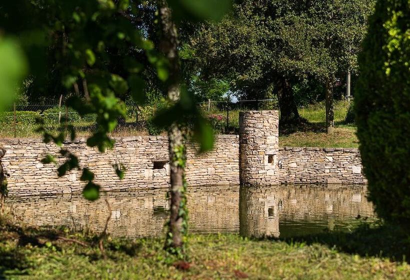 بنسيون Domaine Des Ormeaux