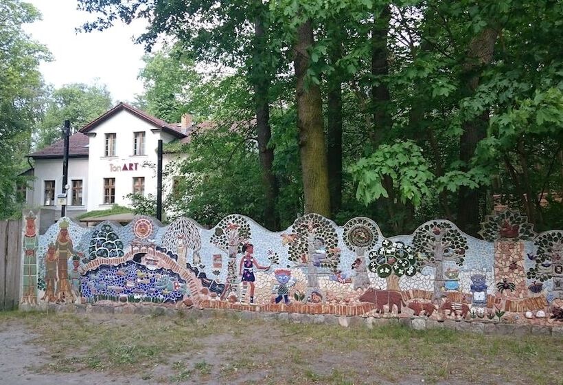 ペンション Haus Tonart