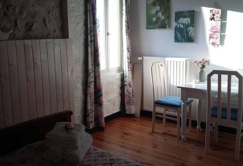 פנסיון L Envolée