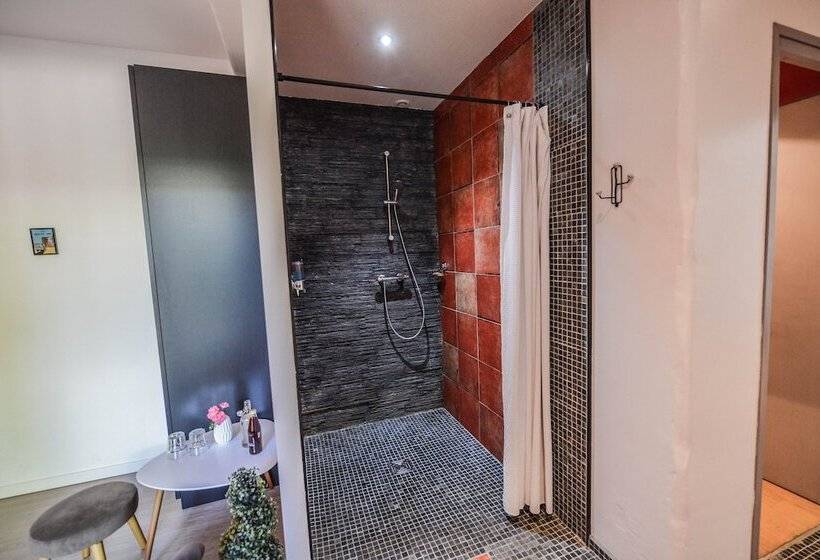 ペンション La Grande Oasis   B&b Et Spa