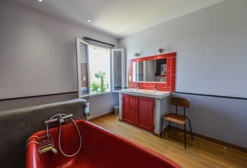 ペンション La Grande Oasis   B&b Et Spa
