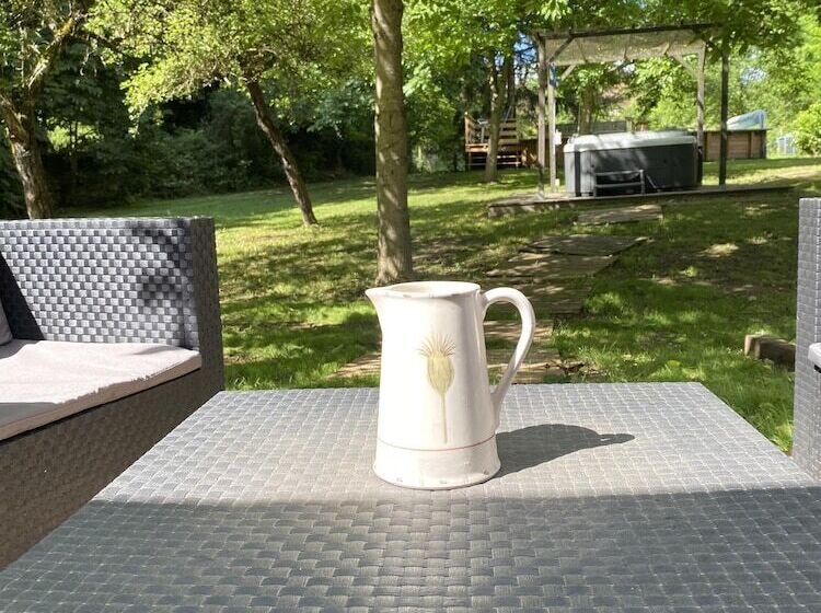 Пансион La Grangette En Bourgogne