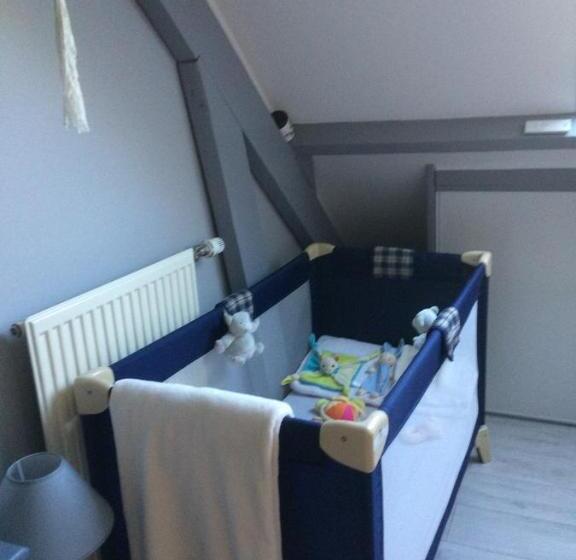 פנסיון La Mansarde