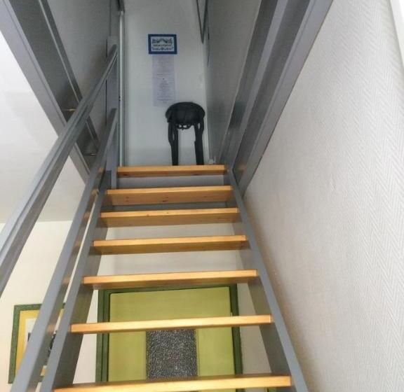 פנסיון La Mansarde