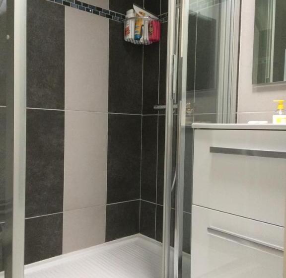 פנסיון La Mansarde