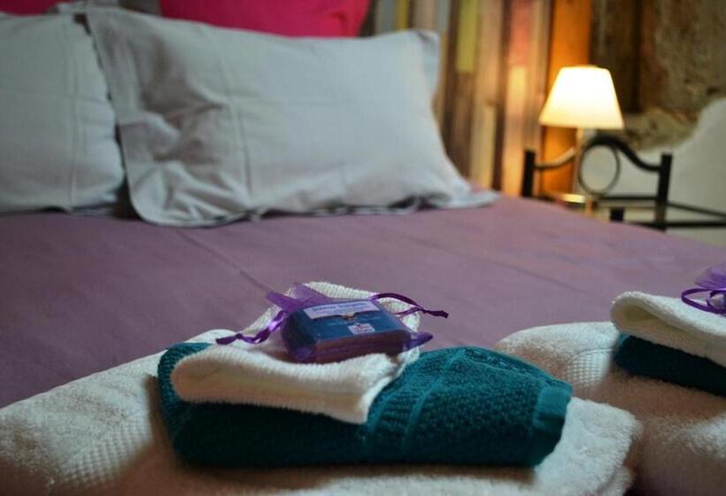 بنسيون Les Terrasses De Bessou