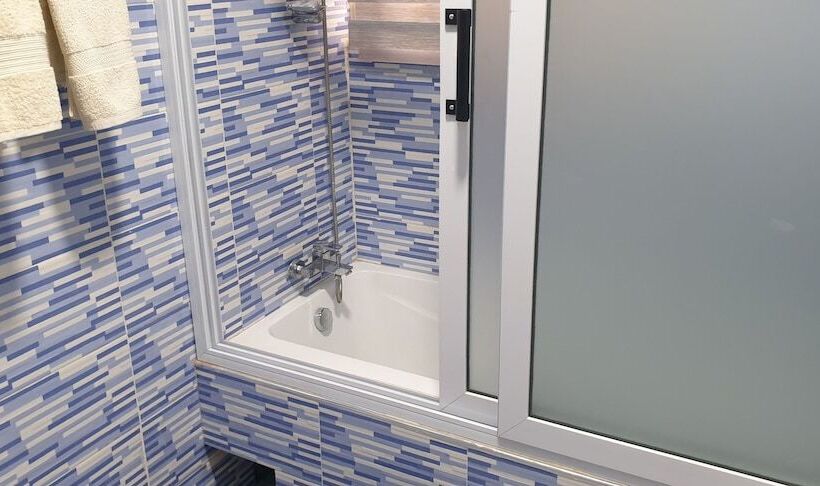 פנסיון Royal Triangle Guest House