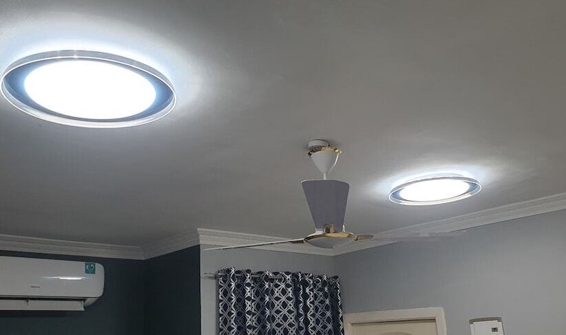 פנסיון Royal Triangle Guest House