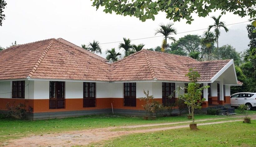 渡假胜地  3 Hills County